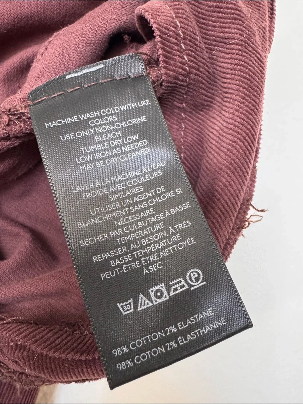We the Free Size 26 Corduroy Red Brown Flare Pants Boho Indie 70s Southwest - Picture 8 of 8